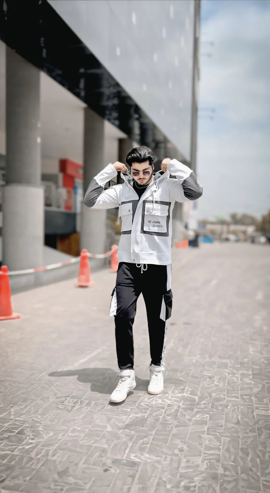 Stylish Cargo Front Double Pocket Winter Tracksuit (WHITE) (2 PCS Hoodie + Trouser)